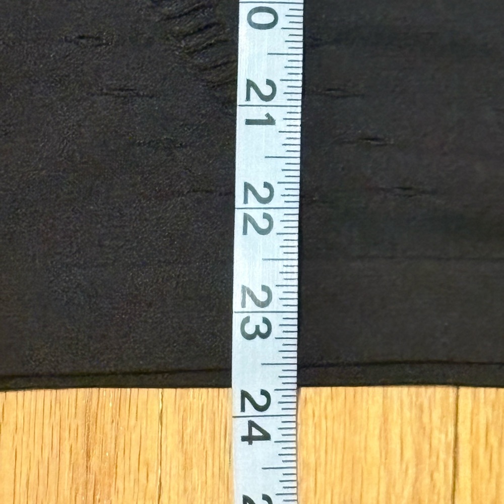Victoria Sport Black seamless cut-out fitness tank size Small. - Picture 11 of 11